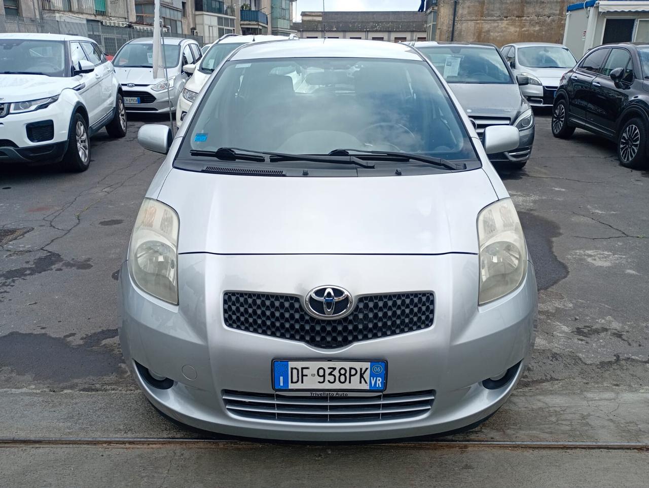 TOYOTA YARIS 1.4 DIESEL SOLI 100.000 KM UNICOPROPRIETARIO