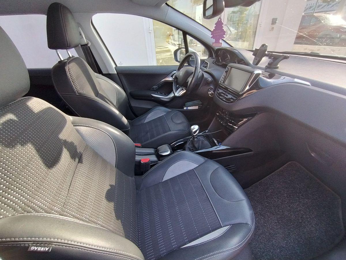 PEUGEOT - 2008 - BlueHDi 120 S&S Allure