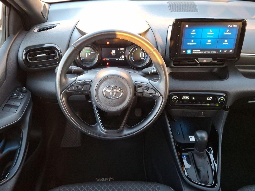Toyota Yaris 1.5 hybrid Active