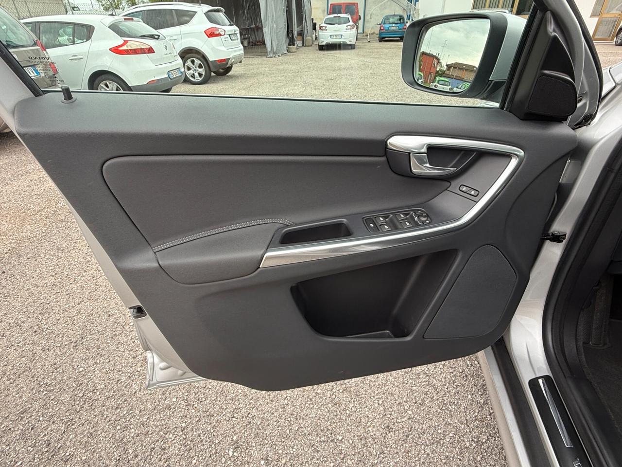 Volvo XC 60 XC60 D4 Geartronic Kinetic