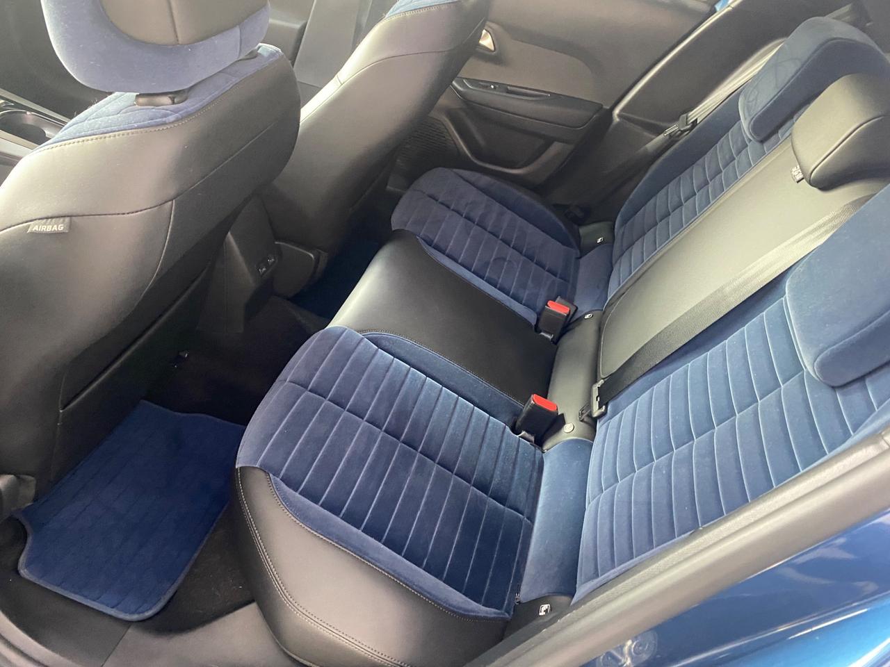 Lancia Ypsilon Hybrid e-DCT Edizione Cassina