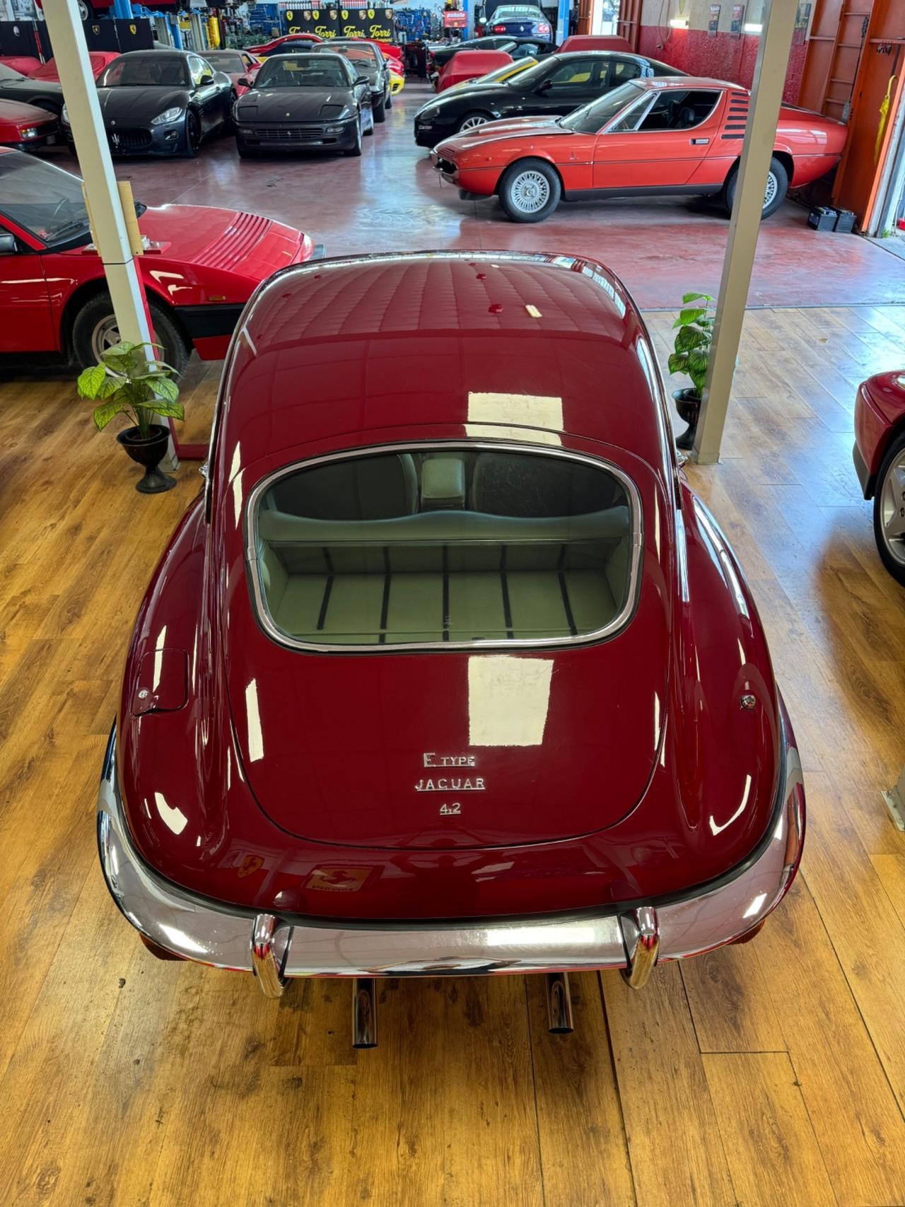 Jaguar E-Type 4.2 Coupe PERMUTE