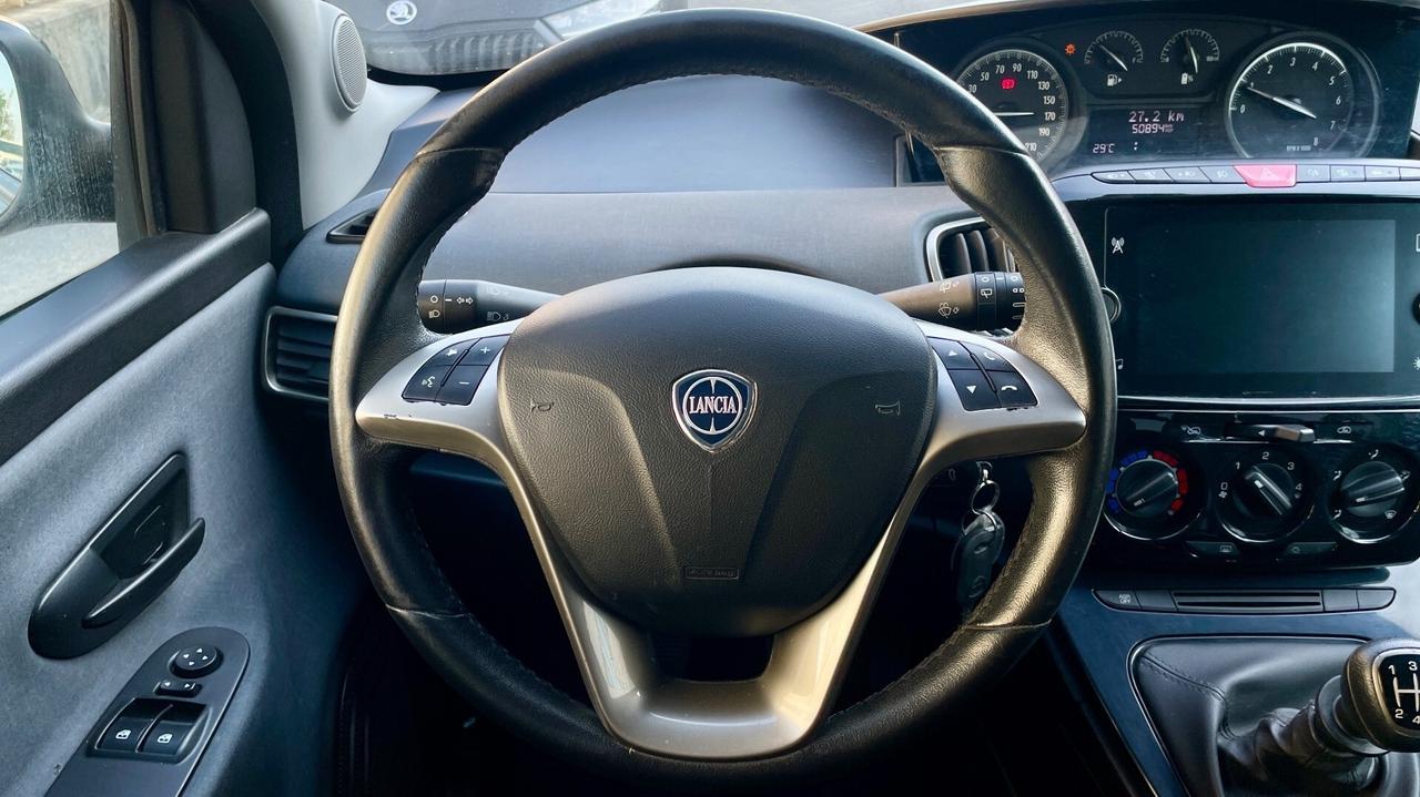LANCIA 1.0 FIREFLY HYBRID 5P 69CV - NEOPATENTATI