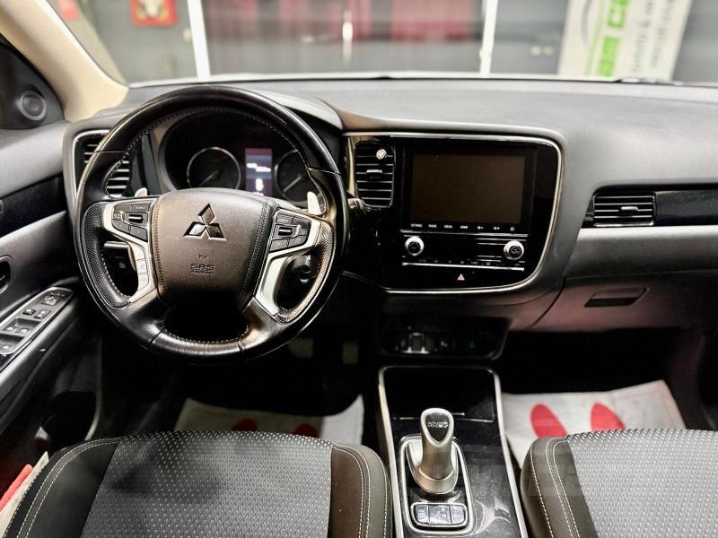 Mitsubishi Outlander phev 2.4 Instyle Plus 4wd