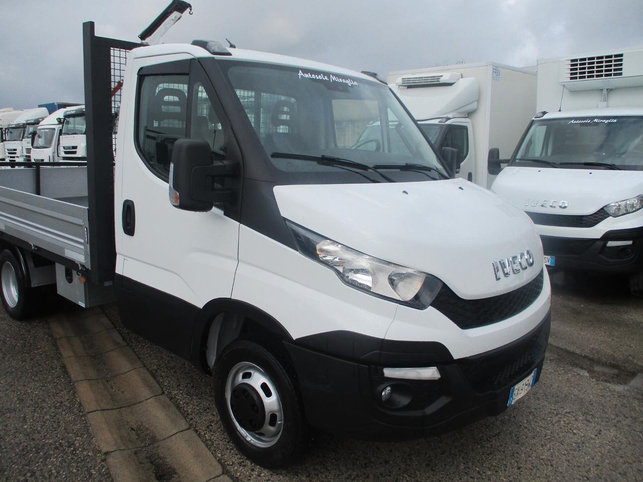Iveco Daily 35C11 2.3 110CV E5 P.3450 CASSONE FISSO DA 3.80M