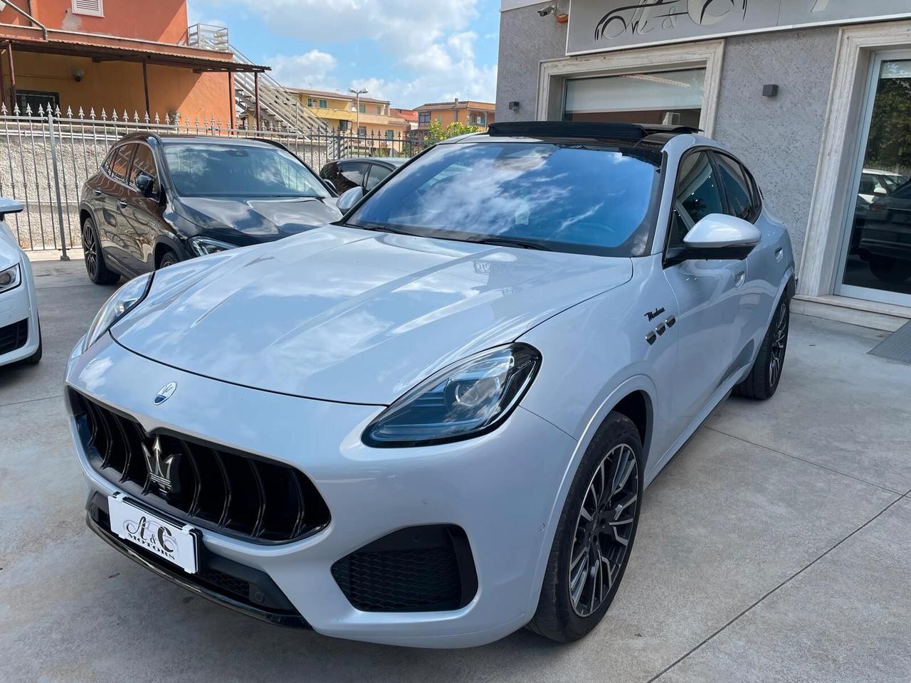 Maserati Grecale MHEV 330 CV AWD Modena