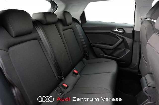 Audi A1 30 TFSI 110cv Identity Contrast