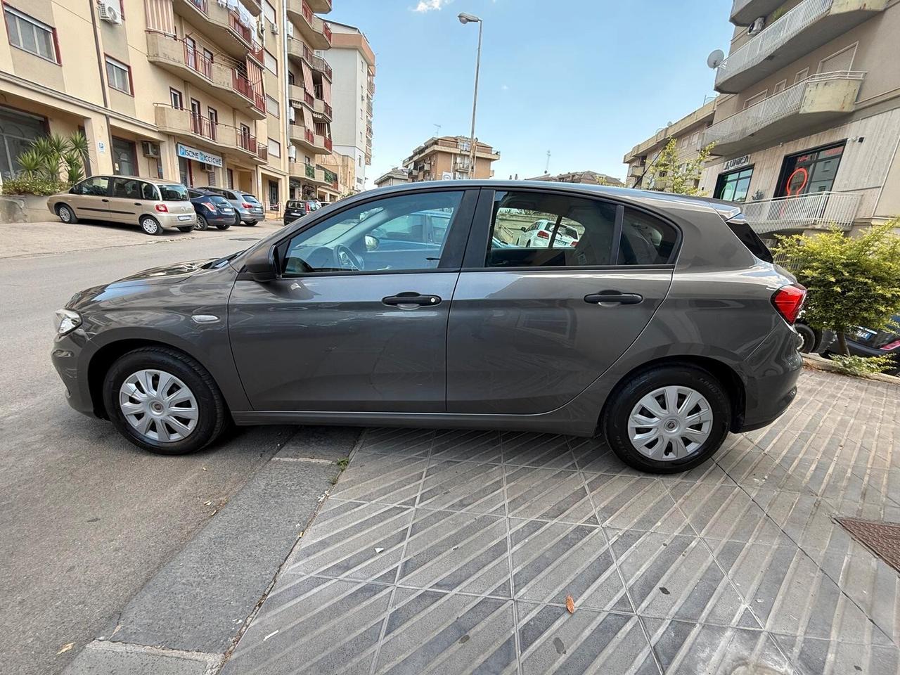 Fiat Tipo 1.3 Mjt 4 porte Easy