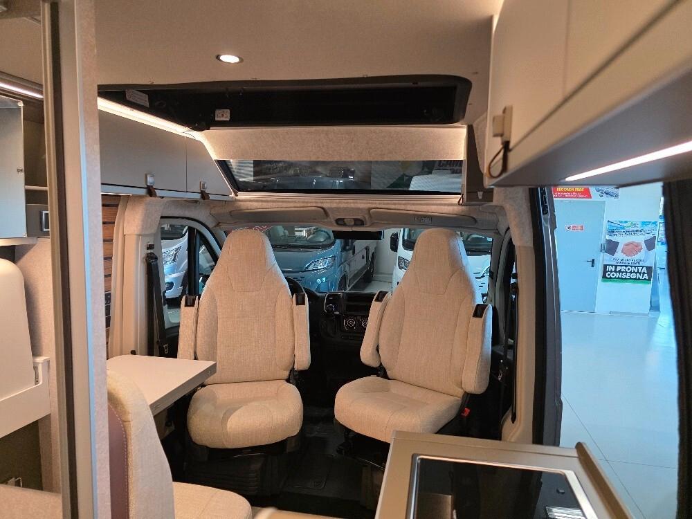 CAMPER VAN HYMER GRAND CANYON