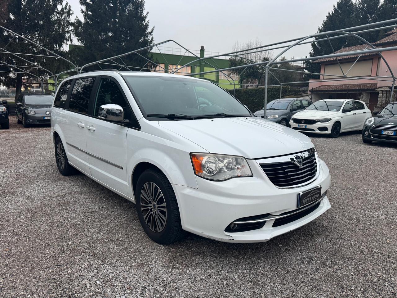 Lancia Voyager 2.8 Turbodiesel S 177 CV