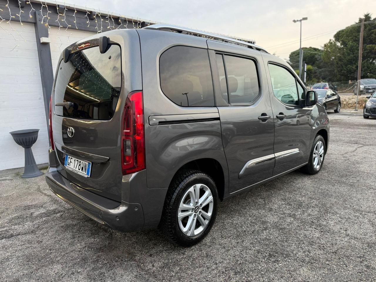 Proace City Verso 1.5D 100 L1 Lou. Combi