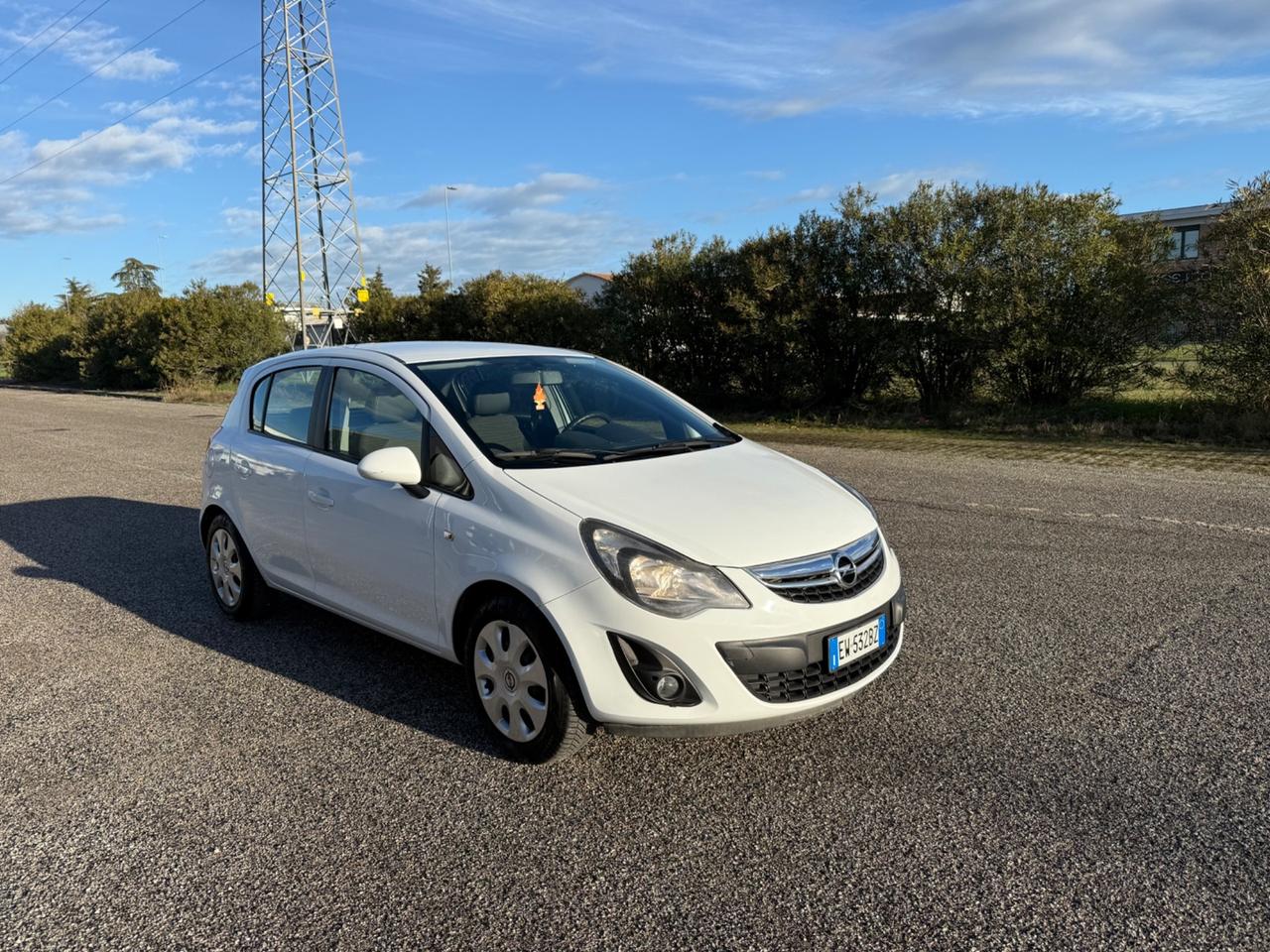 Opel Corsa 1.2 85CV 5 porte GPL-TECH Edition