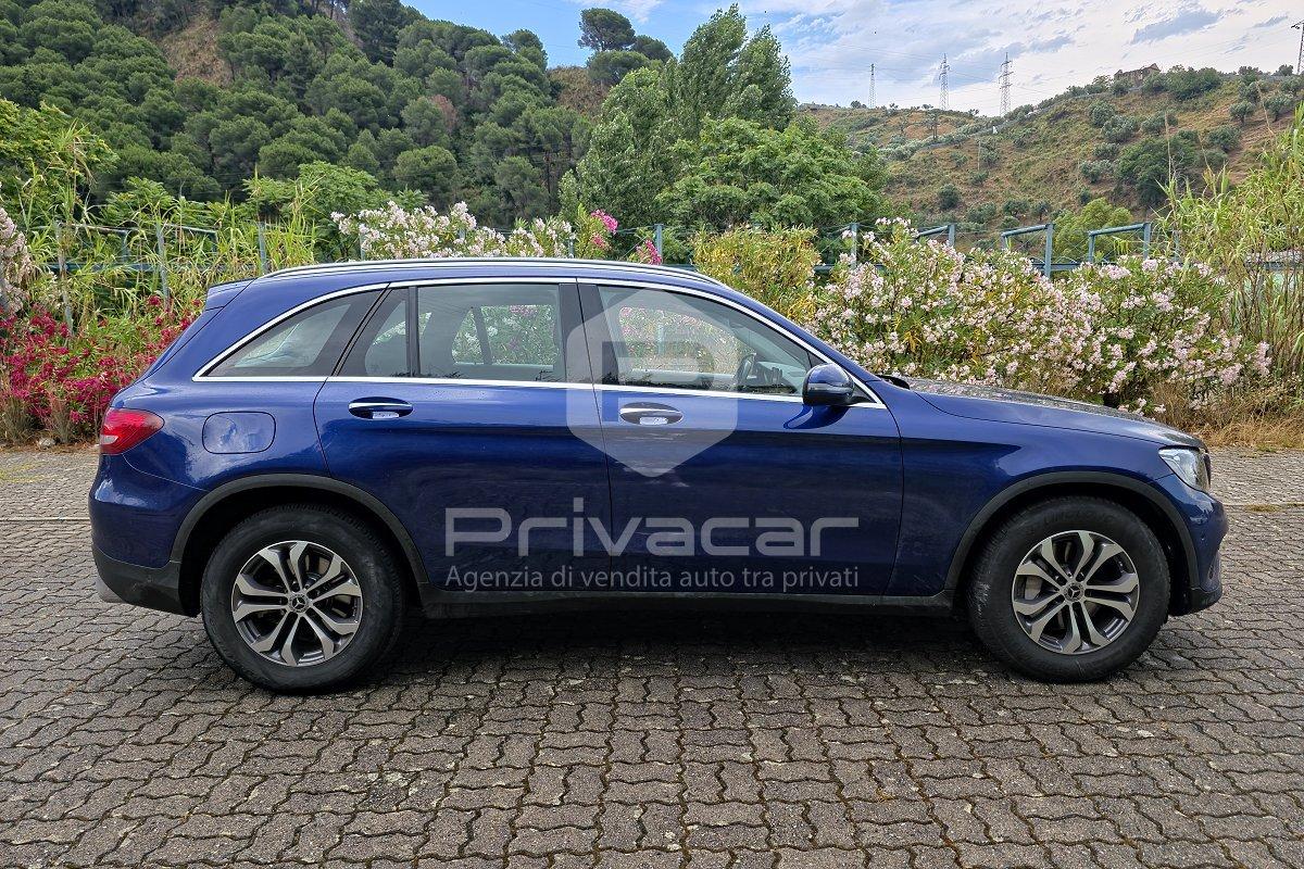 MERCEDES GLC 220 d 4Matic Business