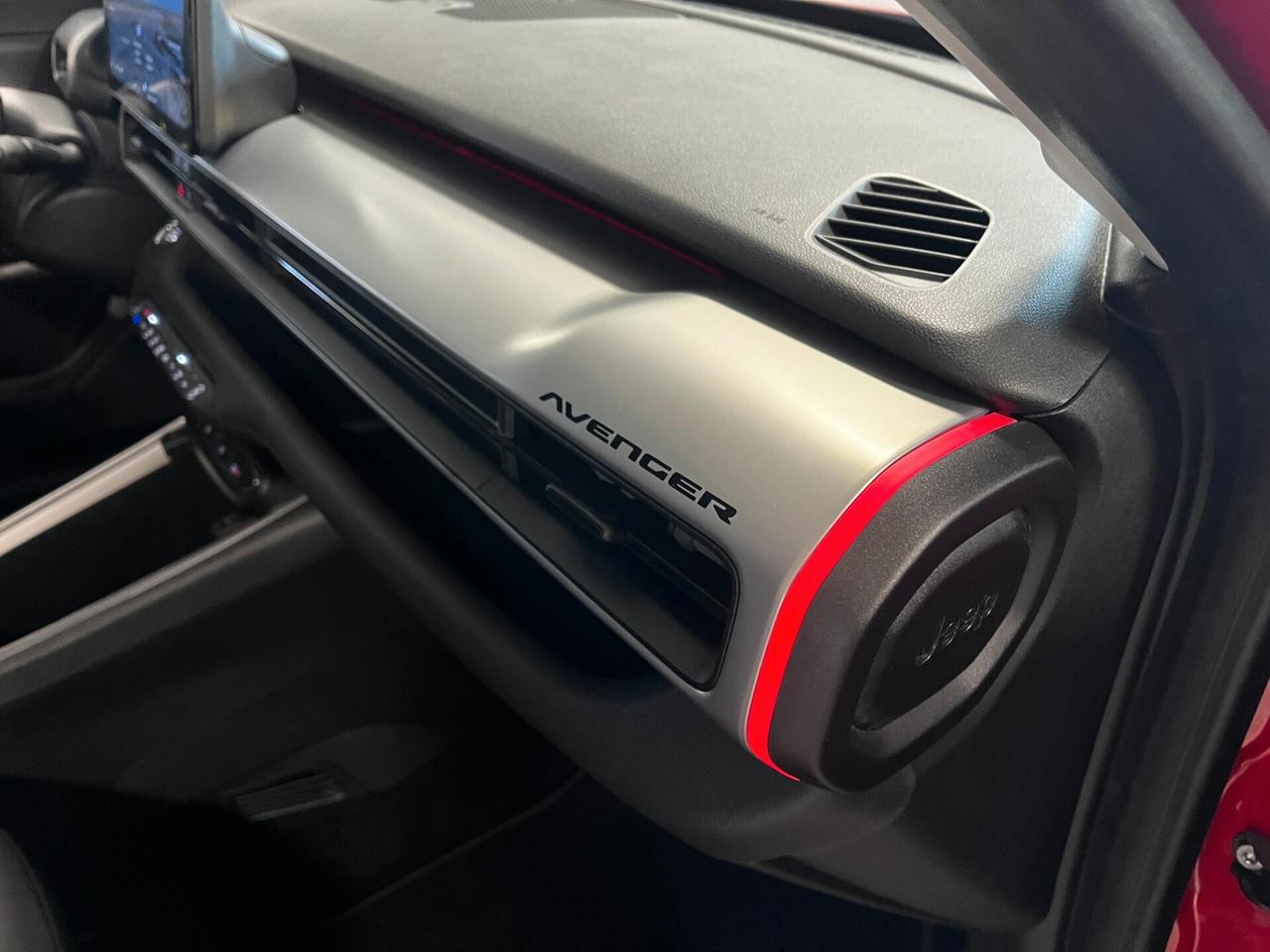 Jeep Avenger 1.2 Turbo 100 CV MHEV Summit Auto