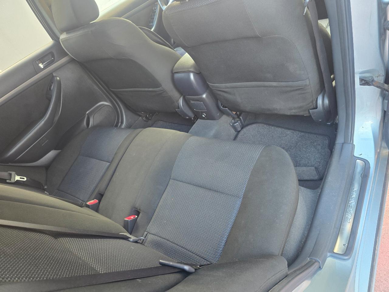 Toyota Corolla Verso 2.2 16V D-4D DPF Luna