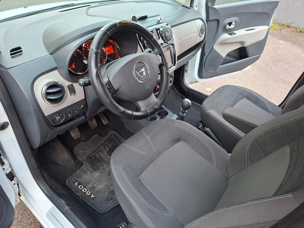 Dacia Lodgy 1.5 dCi 8V 110CV Start&Stop 7 posti Prestige