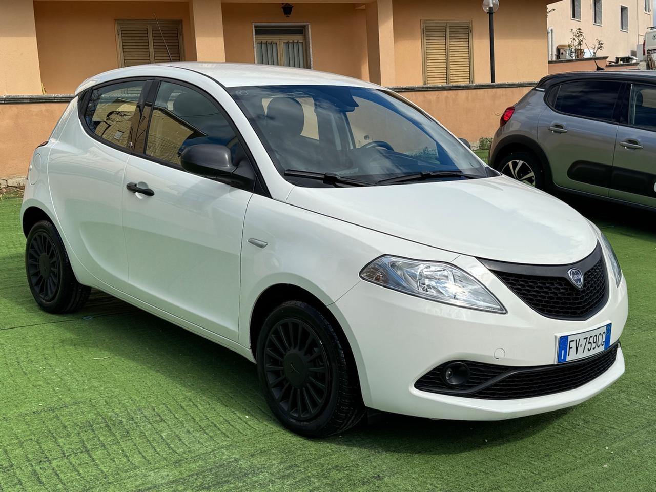 Lancia Ypsilon 1.2 69 CV Solo 47.000 km