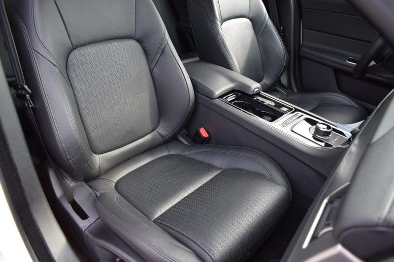 Jaguar XF 2.0 D 180 CV AWD aut. Prestige