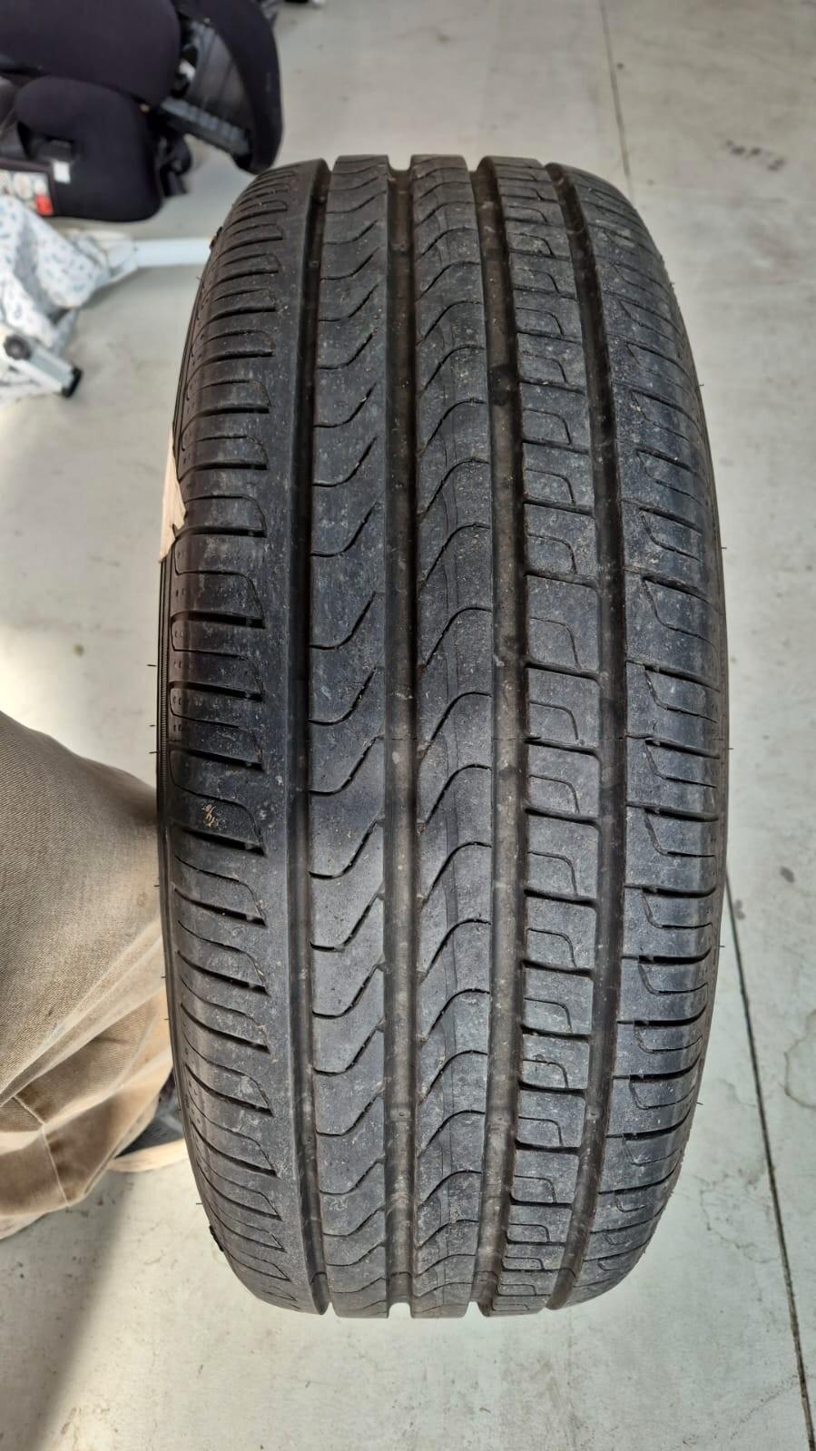 Lexus NX 300h Hybrid 4WD Luxury