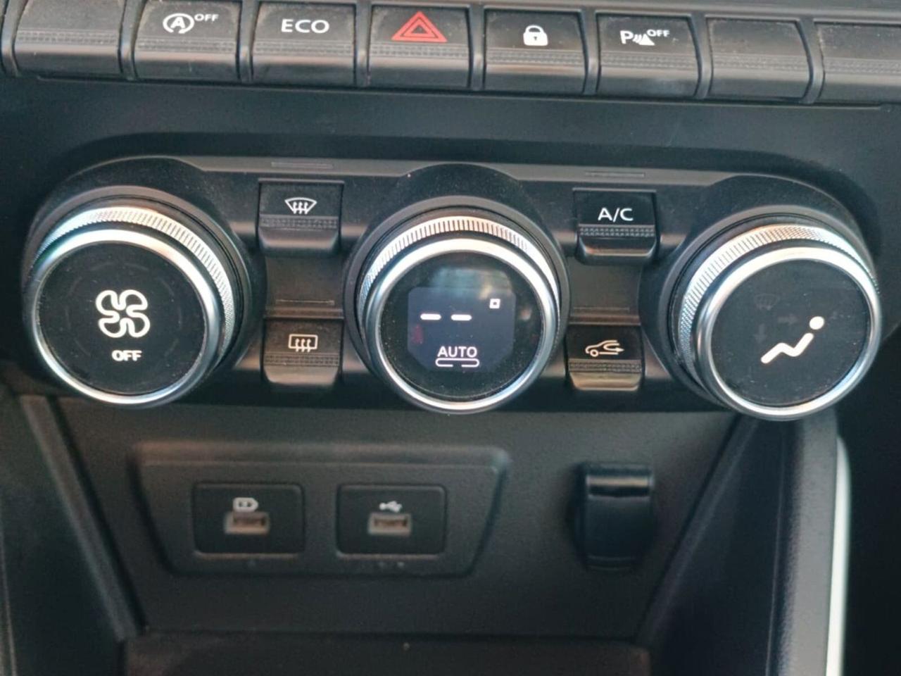 Dacia Duster 1.0 TCe 100 CV ECO-G 4x2 Prestige