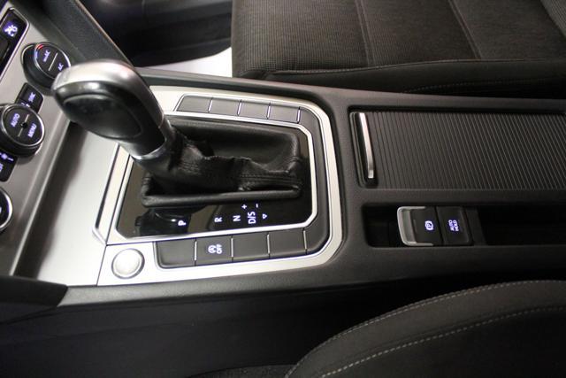 VOLKSWAGEN Passat Variant 2.0 TDI DSG Highline UNIPROPRIETARIO !!!