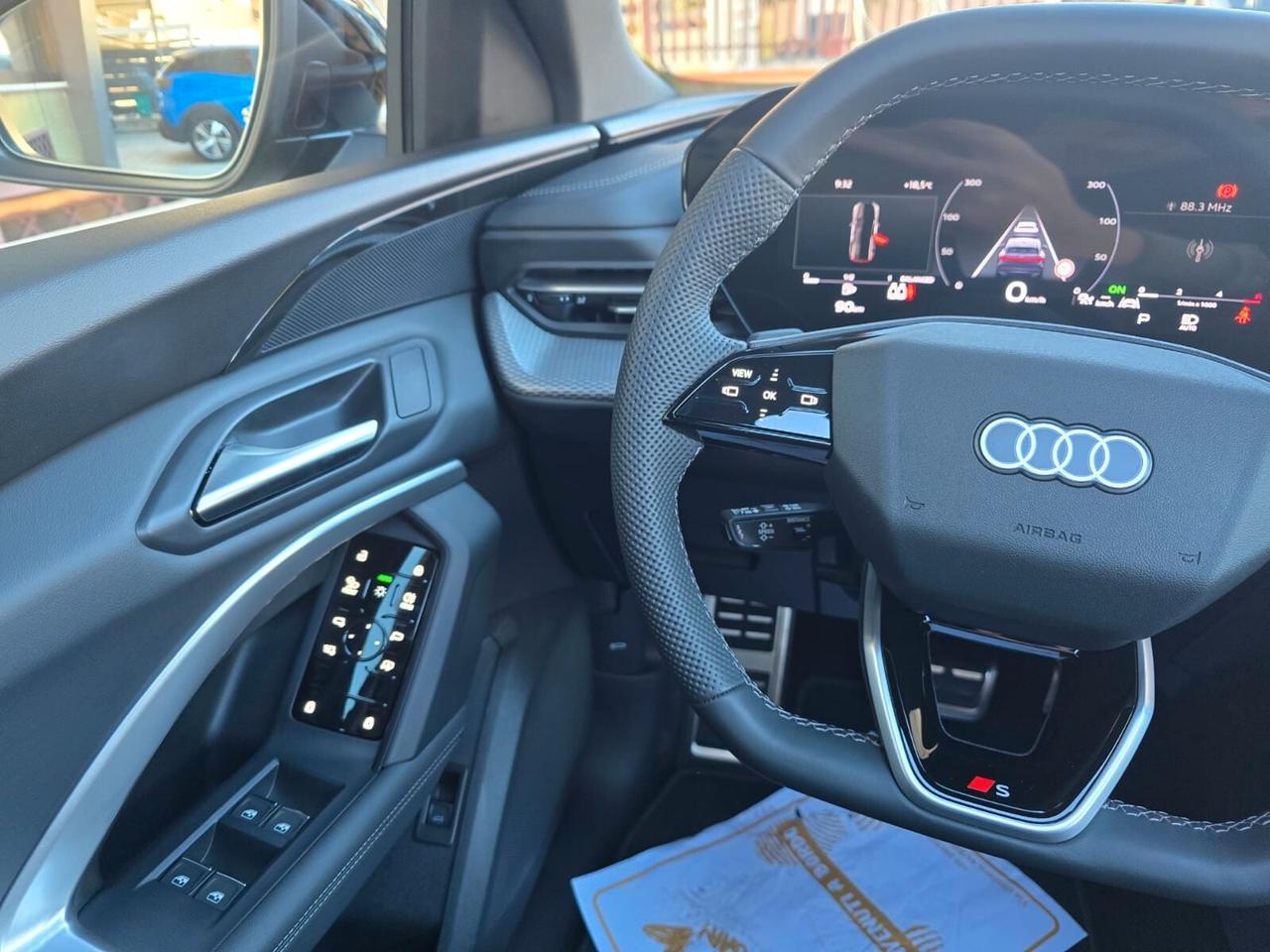 Audi Q5 40 2.0 tdi mhev 12V Identity Black quattro s-troni