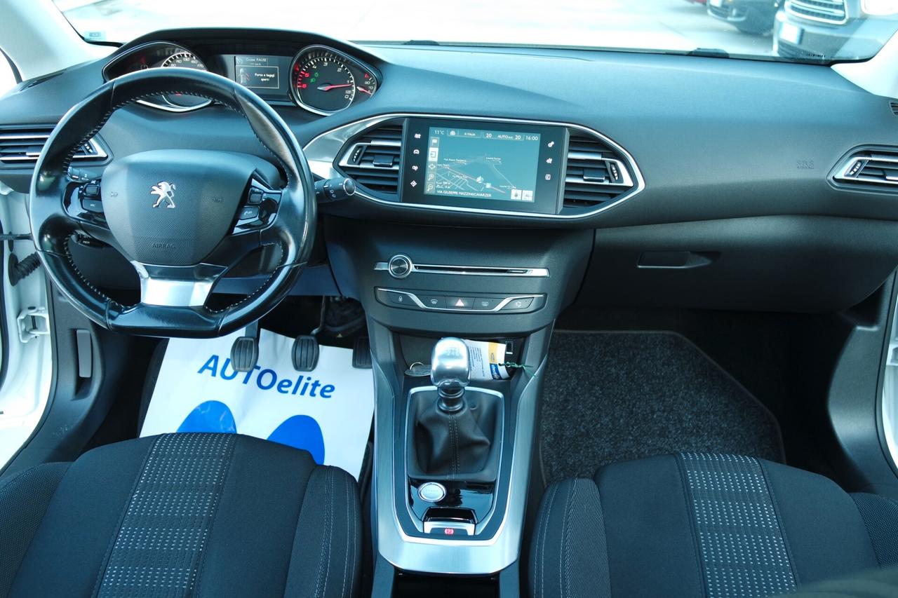 Peugeot 308 BlueHDi 120 S&S Allure