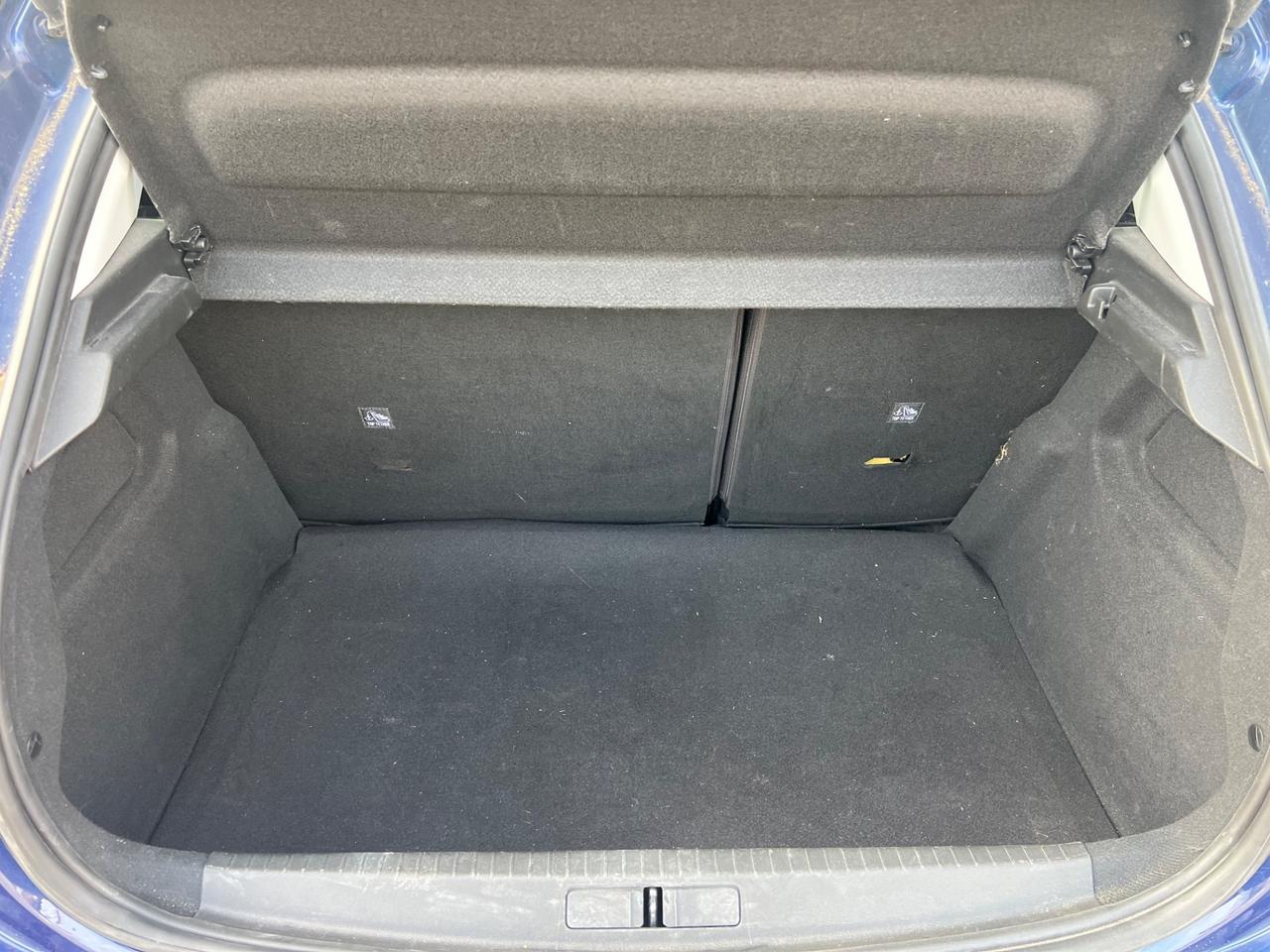 Opel Corsa 1.2 Edition NEOPATENTATI FINANZIABILE