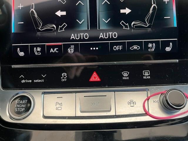 AUDI Q8 5.0 TDI 286CV QUATTRO TIPTRONIC SPORT S-LINE T TETTO NAVI CERCHI VIRTUAL TELECAMERA 360 GRADI
