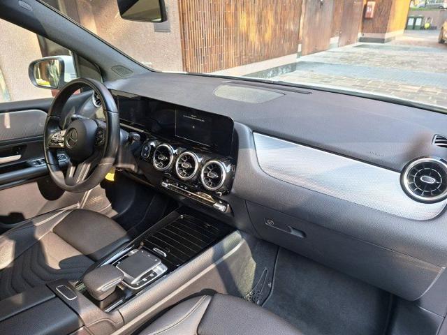 MERCEDES-BENZ B 180 d Automatic Sport