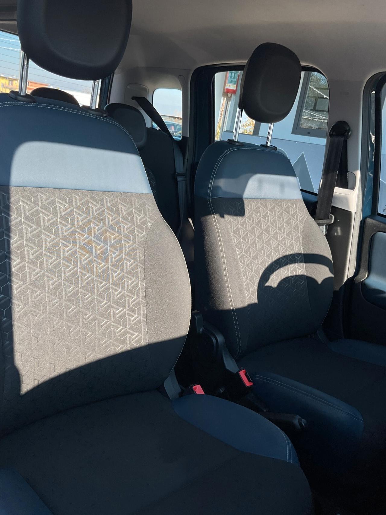 Fiat Panda 1.0 FireFly S&S Hybrid City Cross