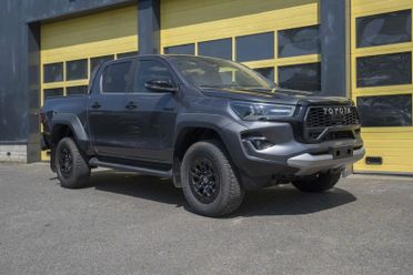 Toyota Hilux 2.8 D-4D A/T 4WD 4 porte Double Cab GR SPORT
