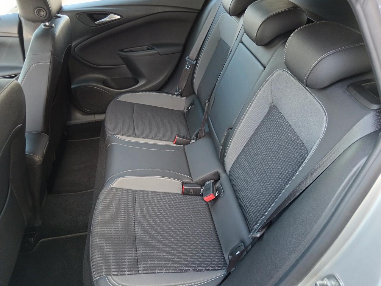 Opel Astra 1.5 CDTI 122 CV S&S Sports Tourer