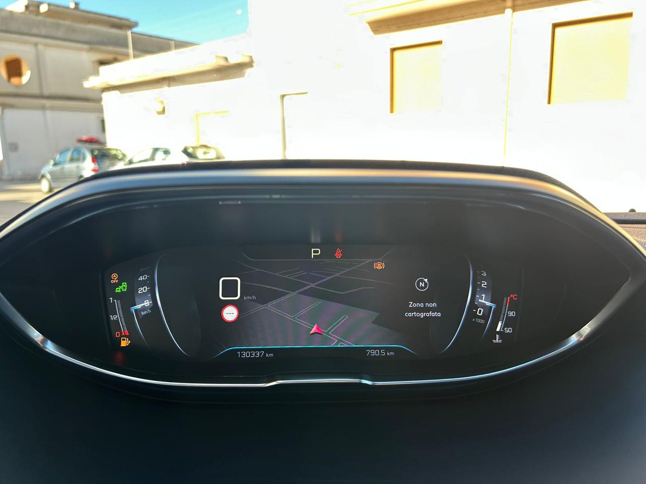 Peugeot 3008 1.5 BlueHDi EAT8 GT-LINE TETTO-2018