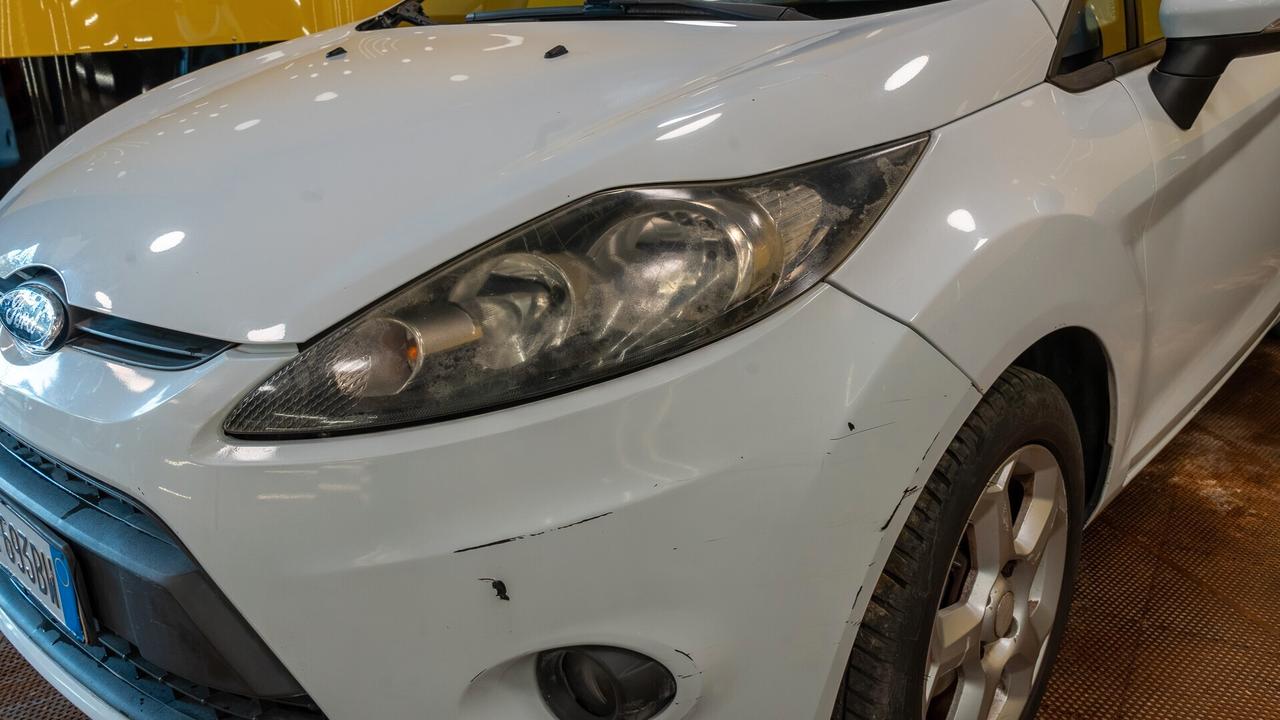 Ford Fiesta 1.4 5 porte Bz.- GPL Titanium PERMUTA