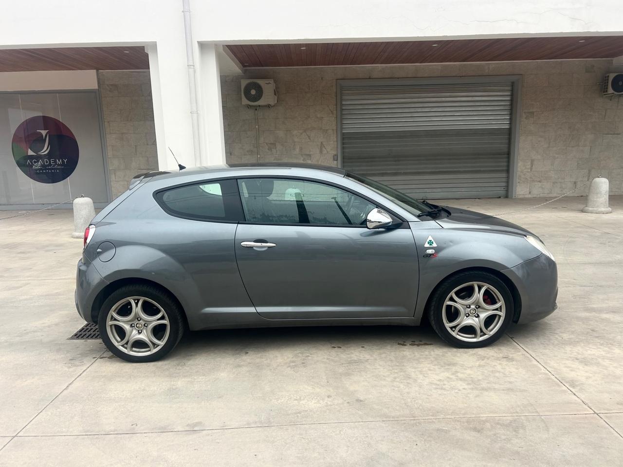Alfa Romeo MiTo 1.3 JTDm-2 95 CV S&S Distinctive Sport Pack