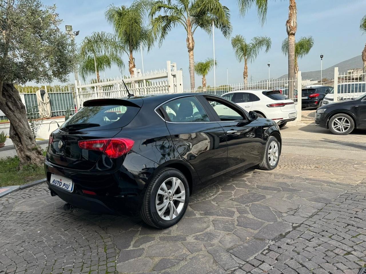 Alfa Romeo Giulietta 1.6 JTDm-2 105 CV Exclusive