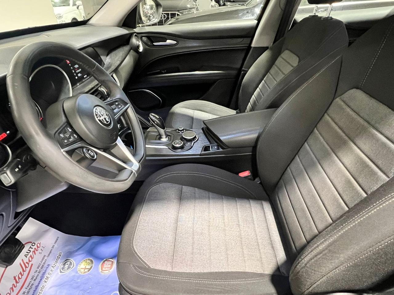 Alfa Romeo Stelvio 2.2 Turbodiesel 160 CV AT8 RWD Business