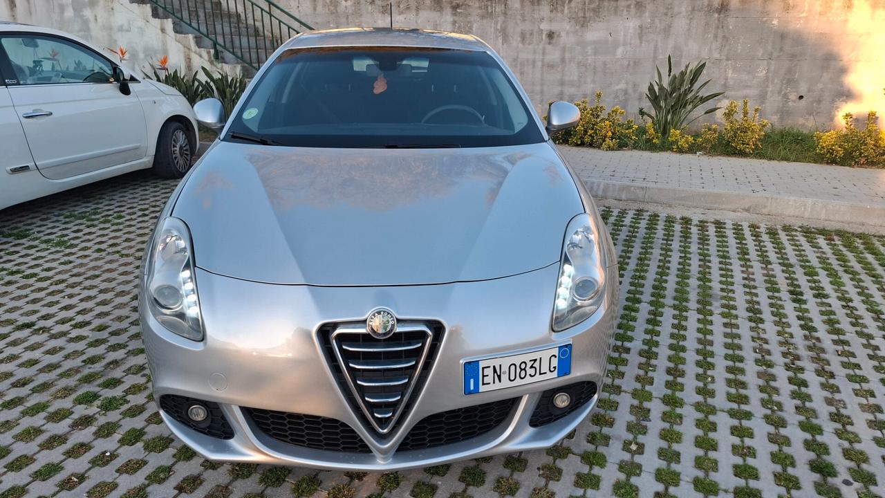 Alfa Romeo Giulietta 1.6 JTDm-2 105 CV Distinctive