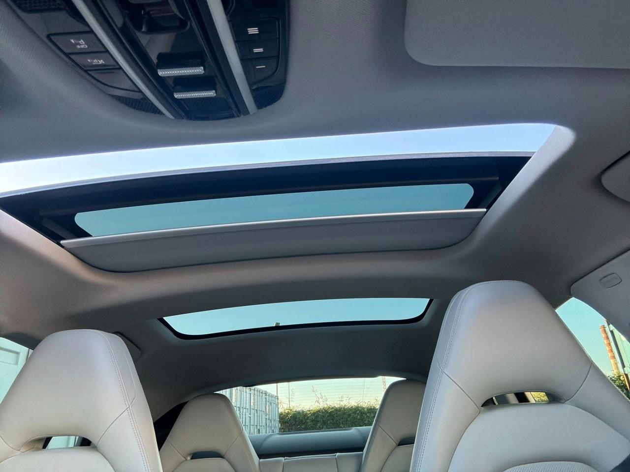 Porsche Panamera 4.0 4S Diesel