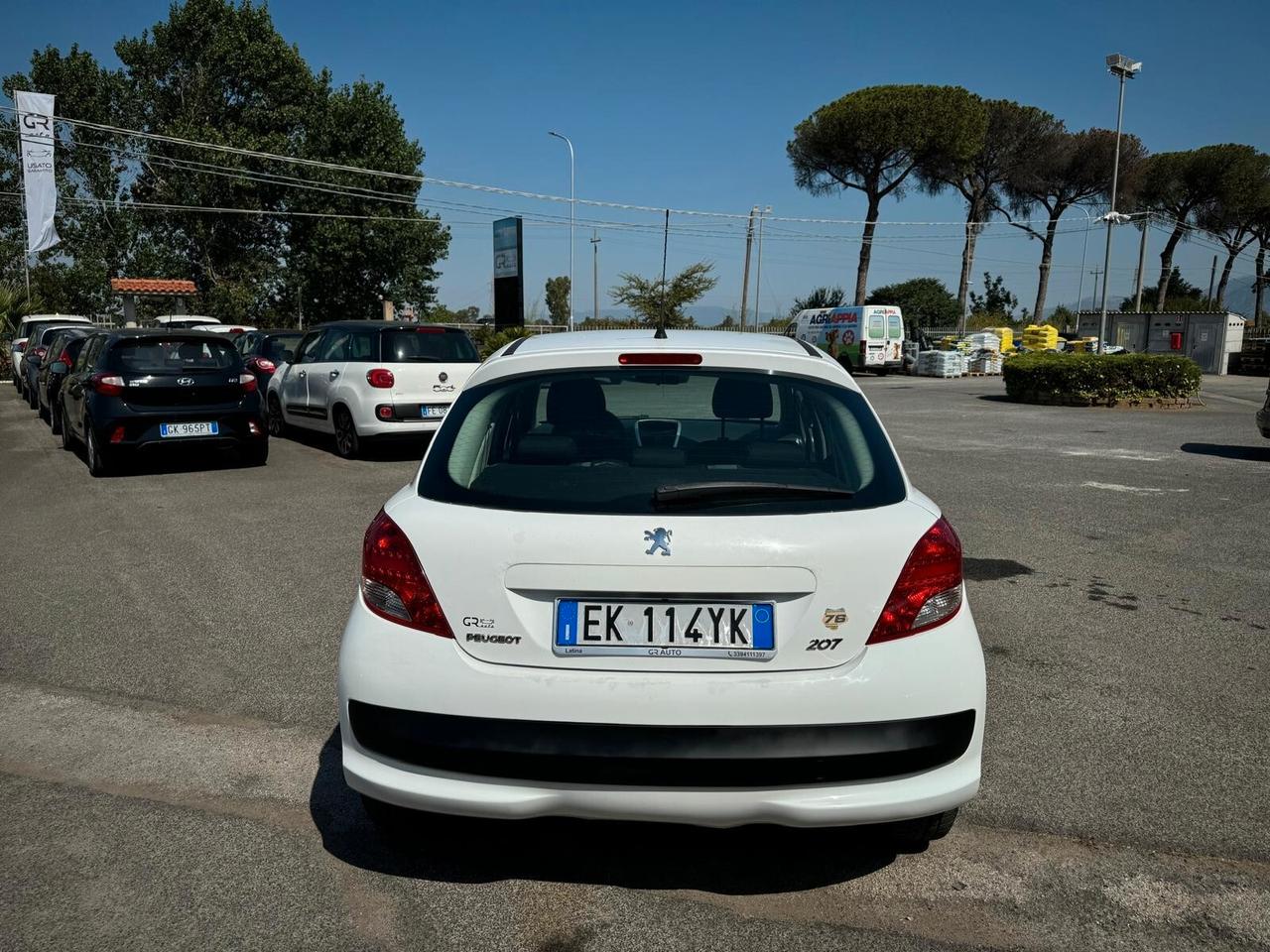 Peugeot 207 1.4 BENZ 5 PORTE NEOPATENTATI 2011