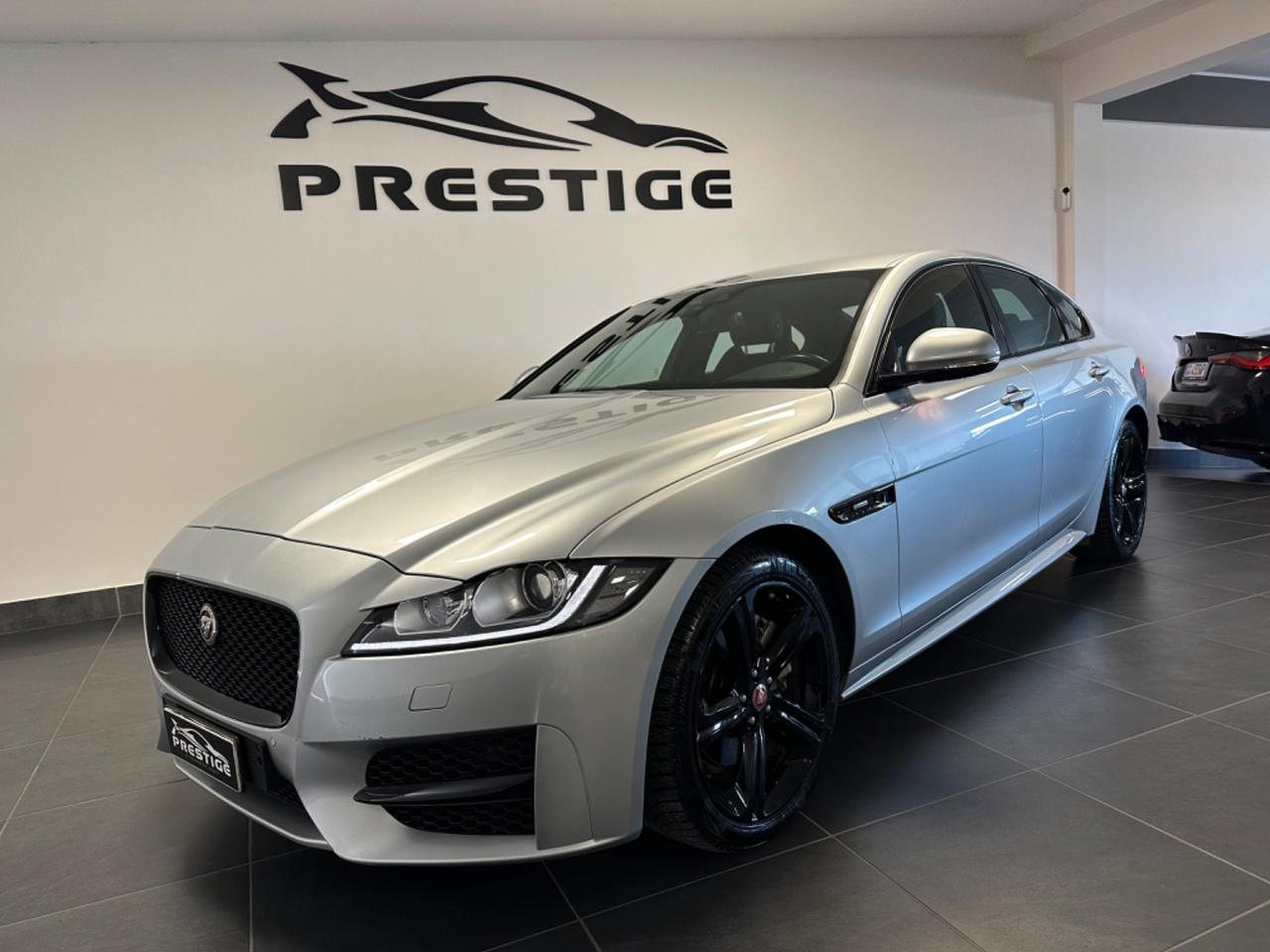 JAGUAR XF 2.0D AWD AUTOMATICA 240CV R-SPORT