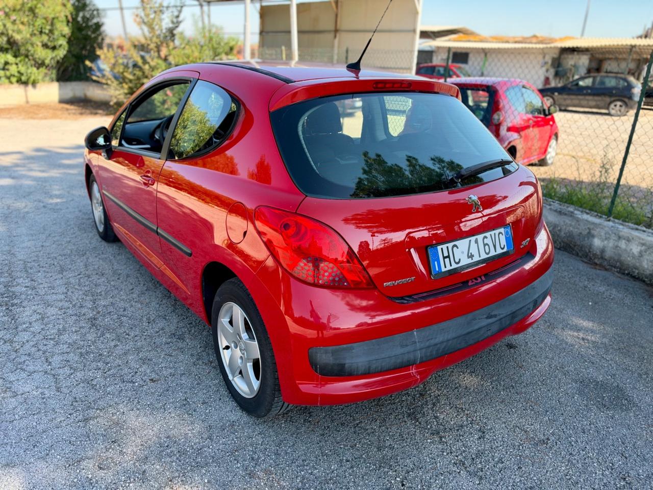 Peugeot 207 sport 1.4 Benzina Neopatentati