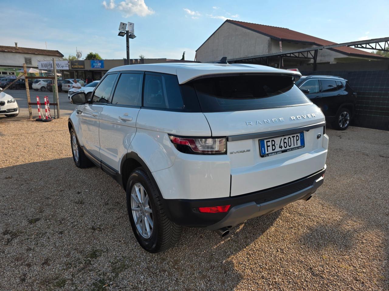 Land Rover Range Evoque 2.0 TD4 180 CV 5p. SE