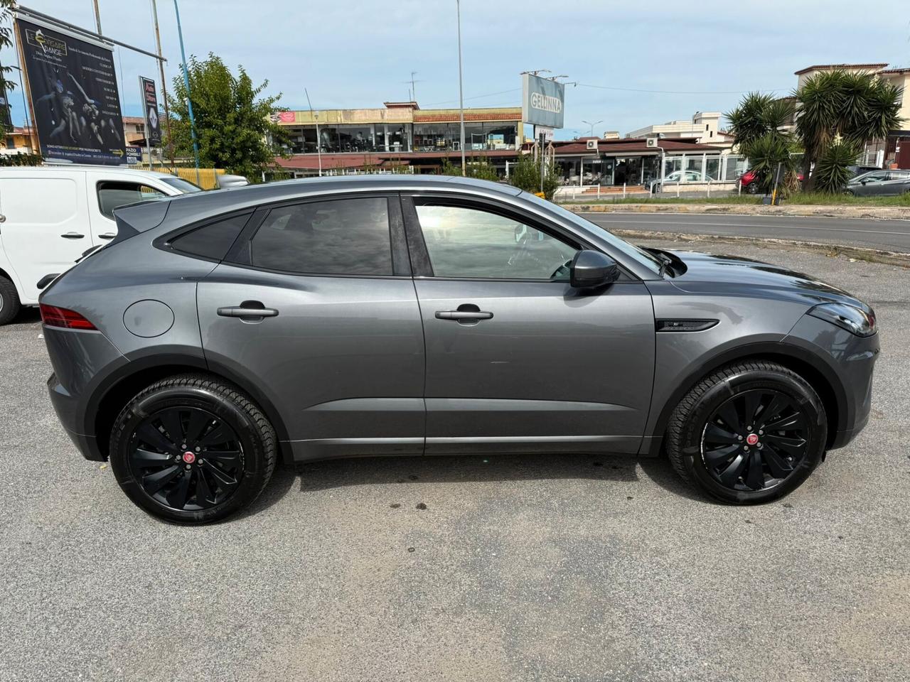 JAGUAR E-PACE 2.0D 150CV AWD AUTOMATICA R-DYNAMIC “S” EURO6B