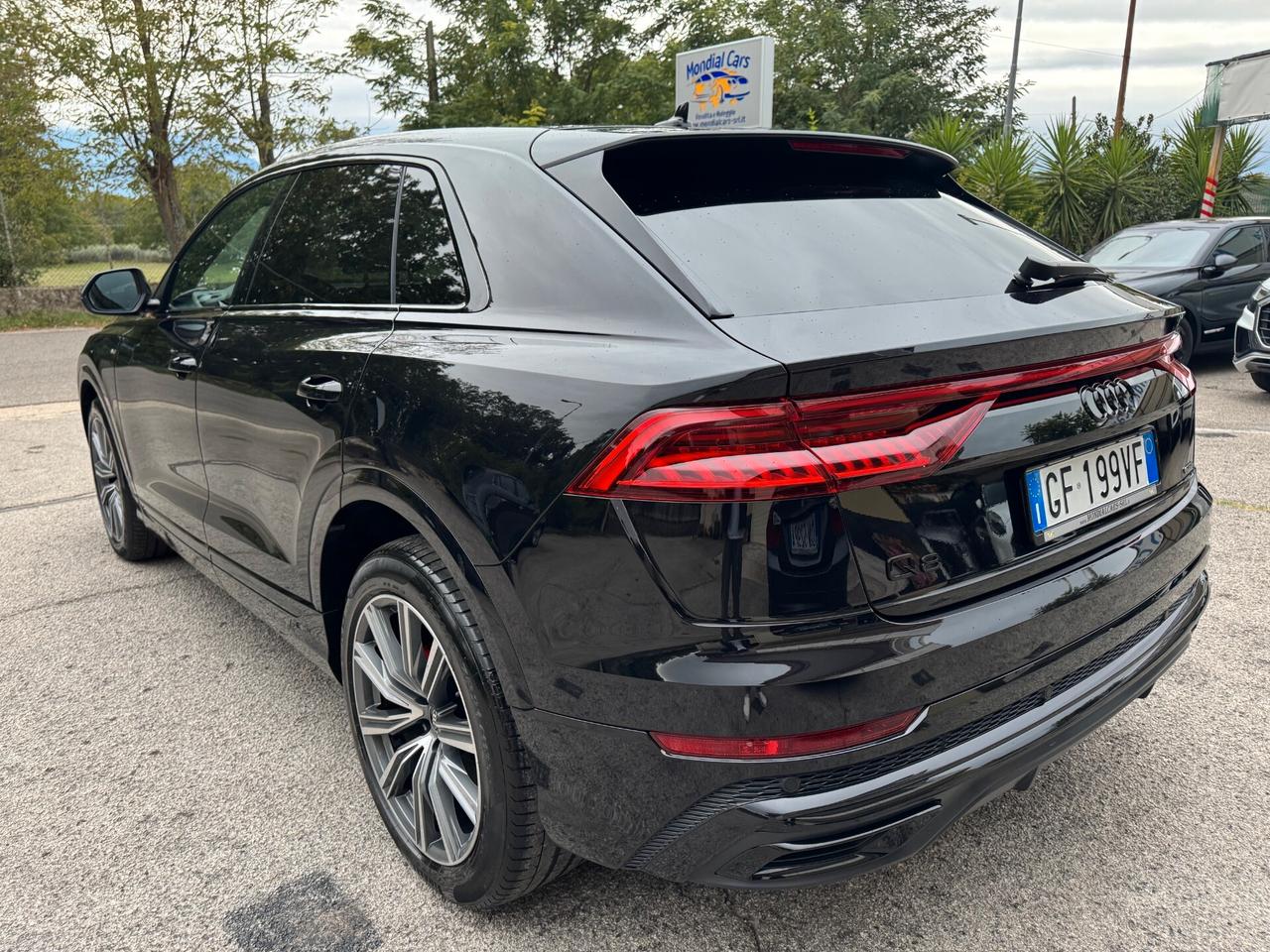 Audi Q8 45 TDI quattro tiptronic Sport
