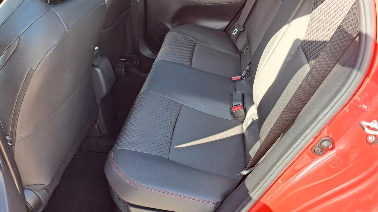 Toyota Yaris 1.5 Hybrid 5 porte Premiere