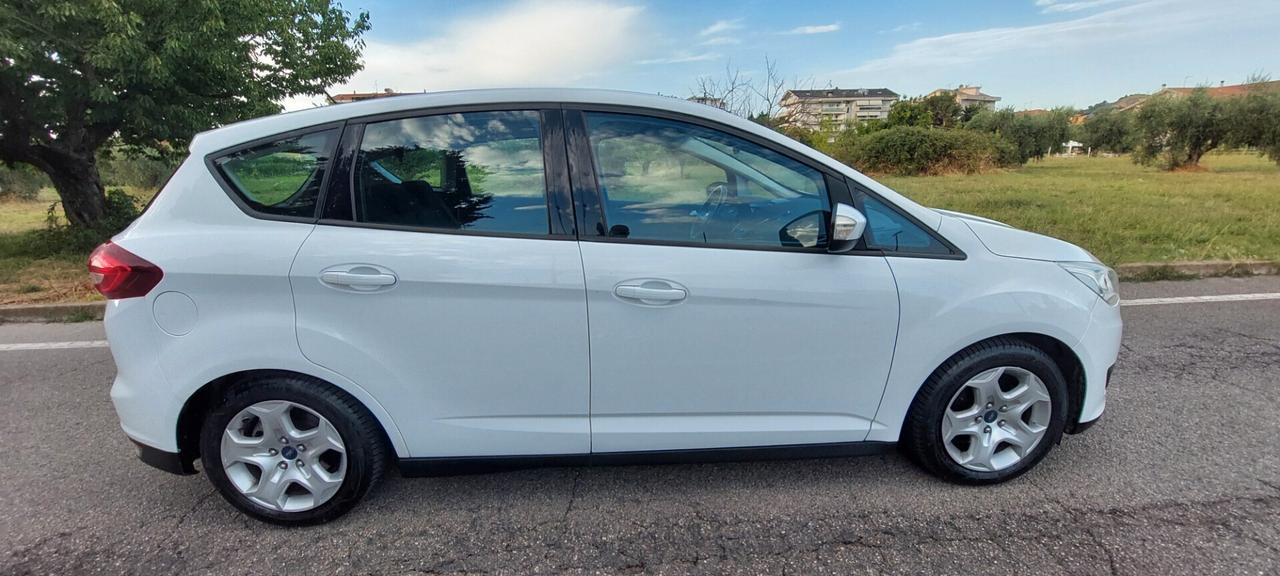 C-MAX 1,6 GPL DI SERIE 120 CV TITANIUM NAVI TELEFONO SENSORI FULL FULL IMPECCABILE