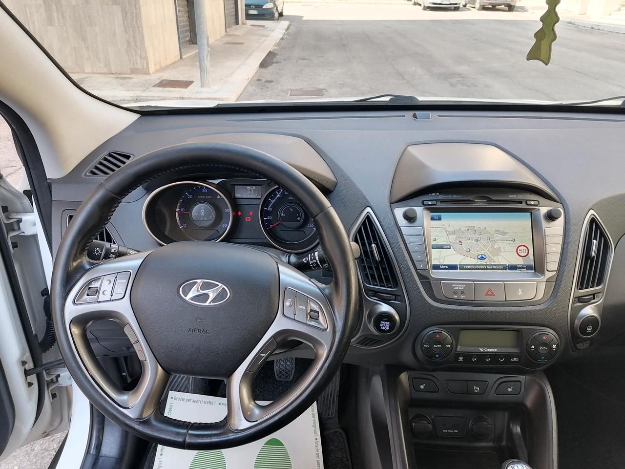Hyundai iX35 1.7 CRDi 2WD Xpossible 2014