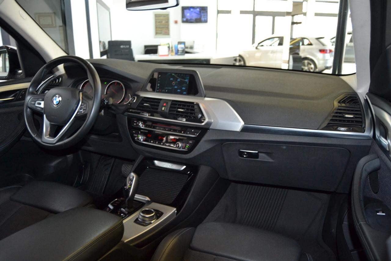 Bmw X3 xDrive20D 190CV C.Auto/Navi/Xenon